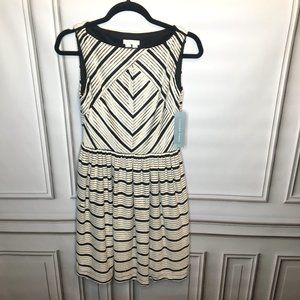 London Times Chevron Striped Black & White Dress Size 4 NWT